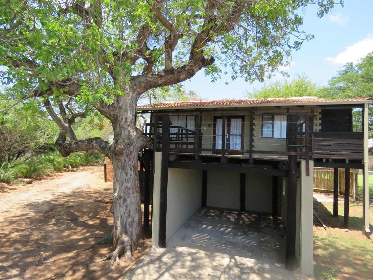 Chalet Kruger View Tree House Marloth Park